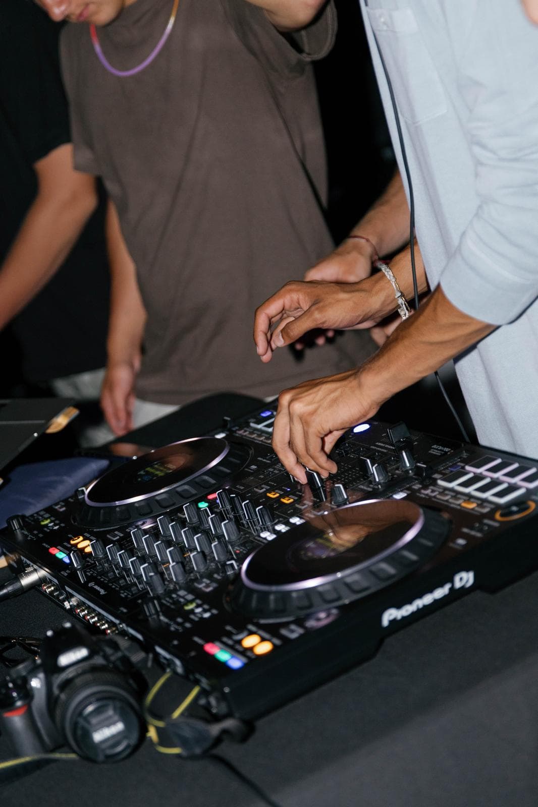 Hands on the mixer